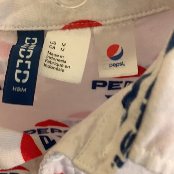 H&MxPepsi button down shirt - Picture 3 of 3